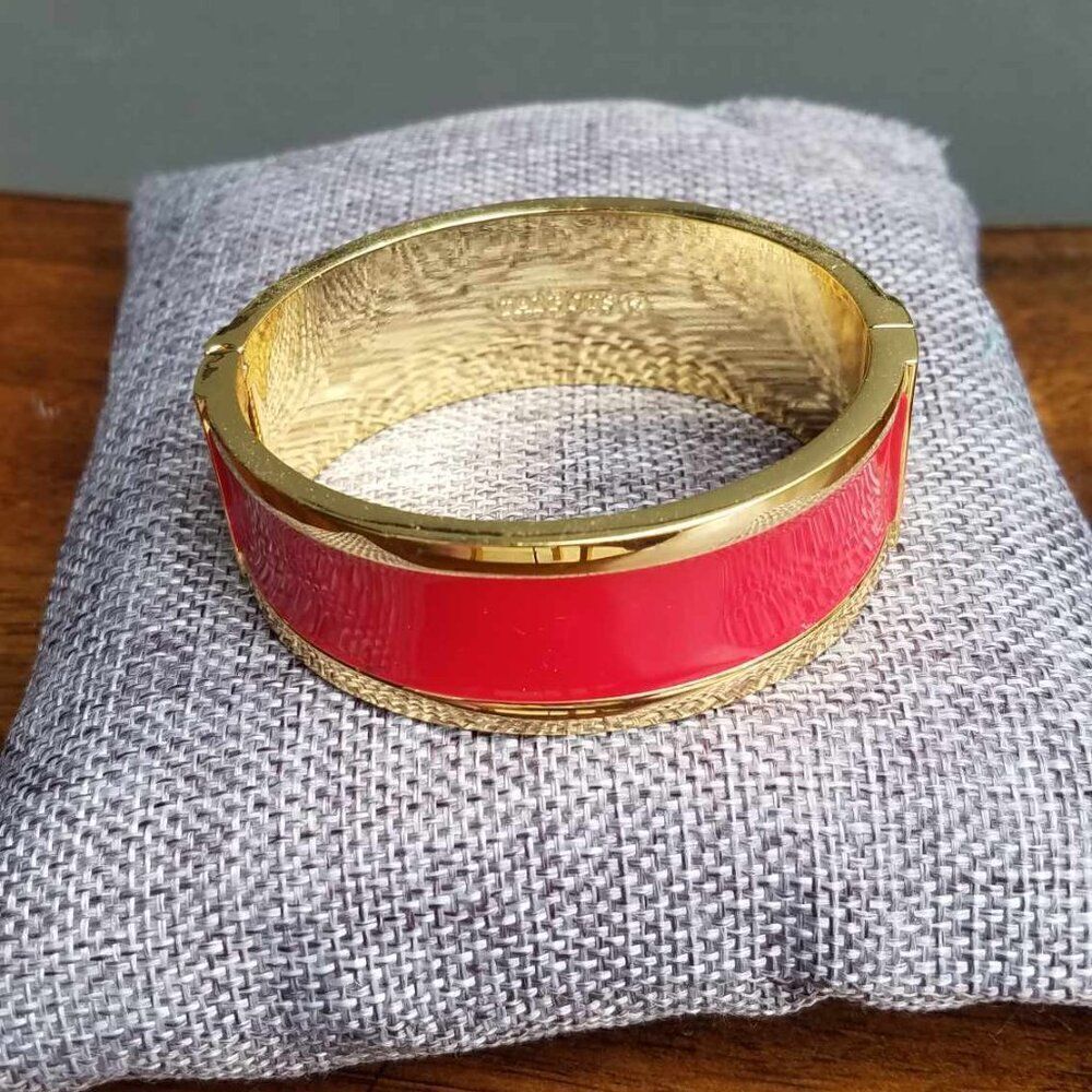 Talbots Hinged Red Enamel Bangle - Picture 4 of 8